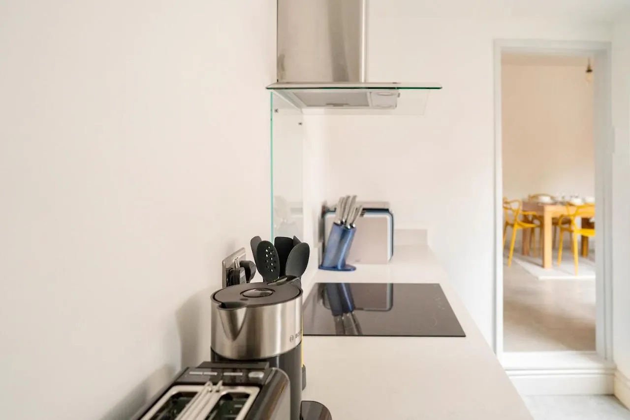 Stylish Retreat Inside City Walls York United Kingdom
